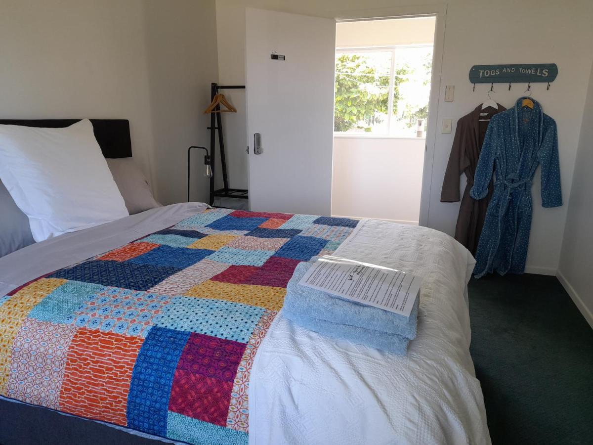 Magnolia House Apartment Featherston Ngoại thất bức ảnh
