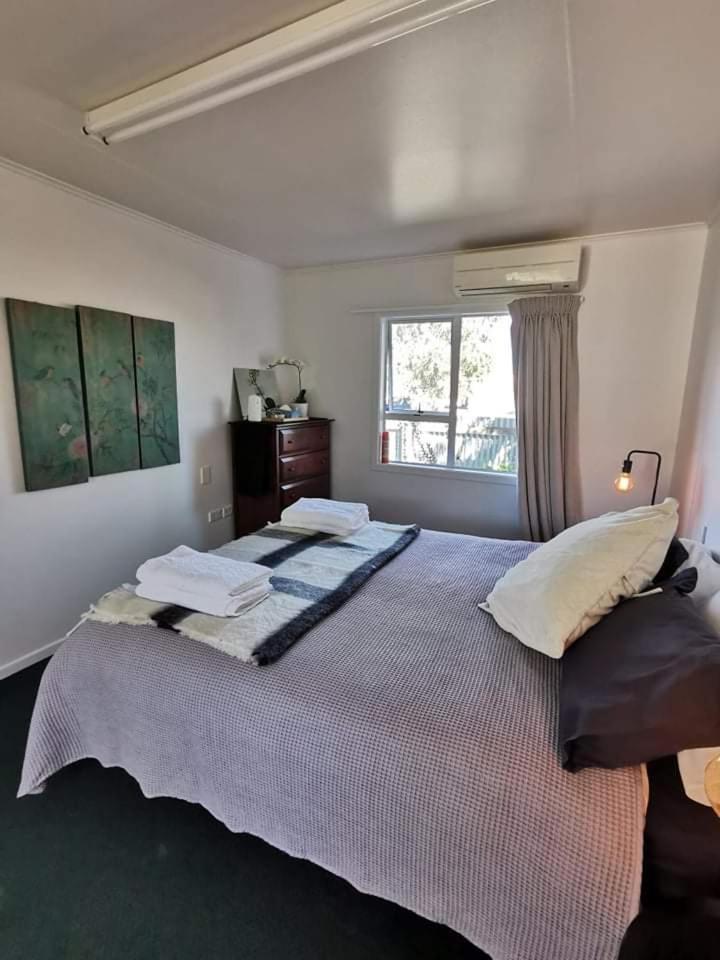 Magnolia House Apartment Featherston Ngoại thất bức ảnh